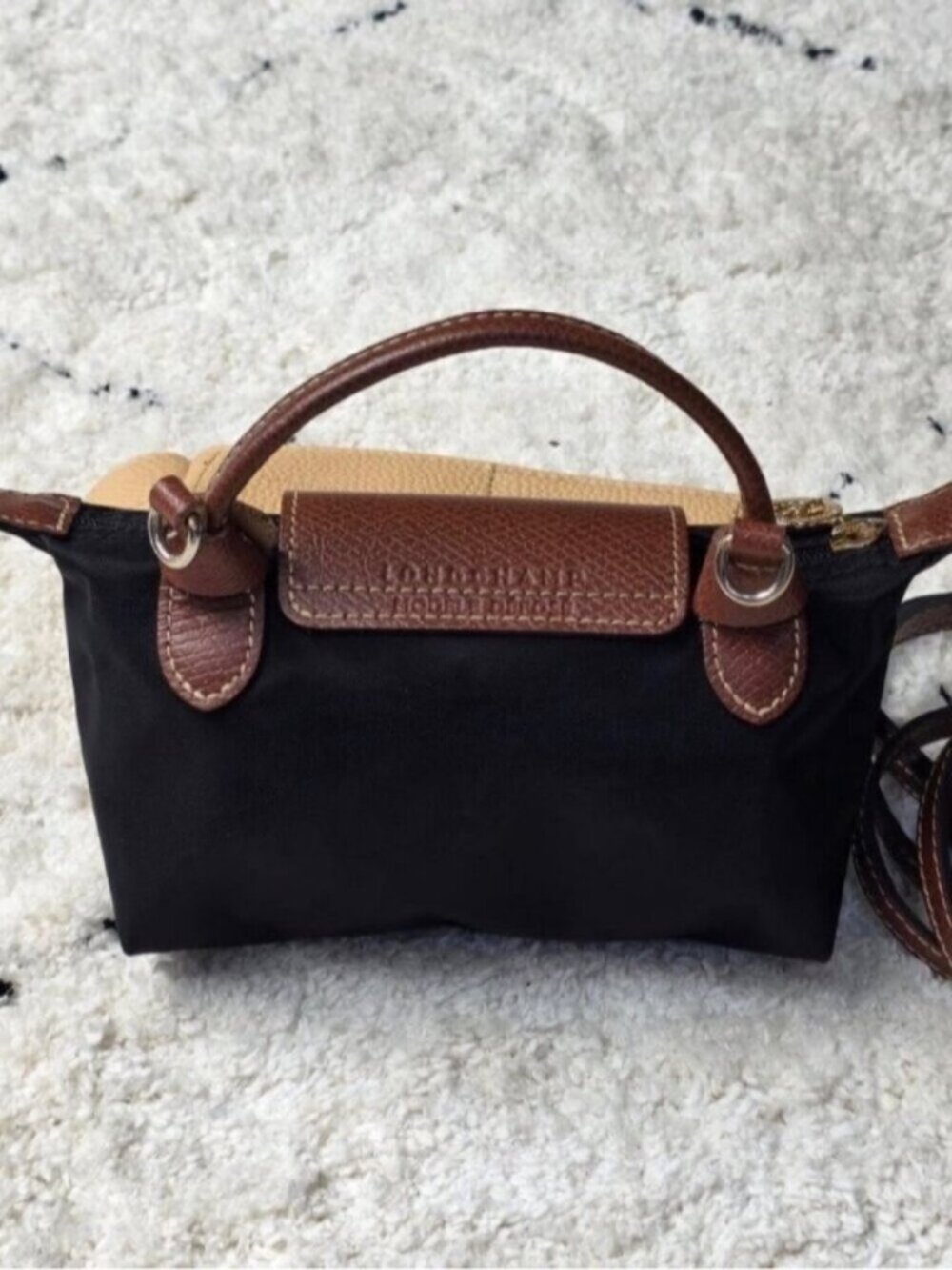 Mini Longchamp - Picture 3 of 4